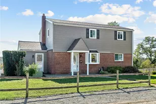 828 Alberta Dr, West Mifflin, PA 15122 - Photo 1