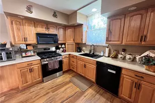 248 Ruth St, Pittsburgh, PA 15239 - Photo 7