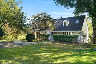 115 Elm Ln, Moon/Crescent Twp, PA 15108 - Photo 1