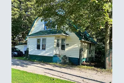 38 Franklin St, Greenville Boro, PA 16125 - Photo 1