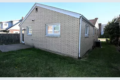 509 Large Ave, Clairton, PA 15025 - Photo 27