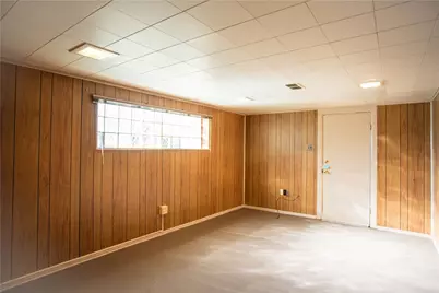 1079 Catherine Dr, Conway, PA 15027 - Photo 23