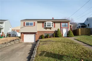 1079 Catherine Dr, Conway, PA 15027 - Photo 1