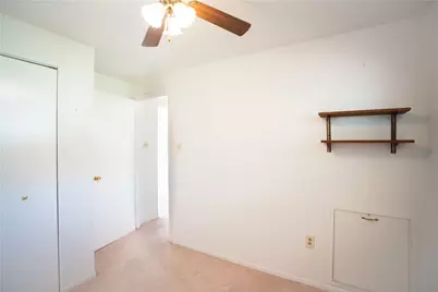 1079 Catherine Dr, Conway, PA 15027 - Photo 21