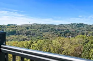 906 Bideford Dr, South Park, PA 15129 - Photo 25