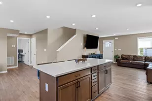 906 Bideford Dr, South Park, PA 15129 - Photo 19