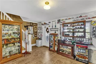 213 Whittier St, Vandergrift, PA 15690 - Photo 7