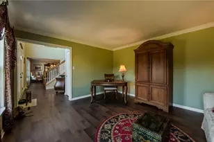 138 Valley View Dr, Rostraver, PA 15012 - Photo 11