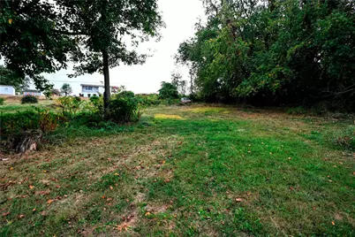 600 Dry Hill Rd, Connellsville, PA 15425 - Photo 9