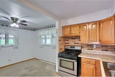 120 High Street, Robinson Twp, PA 15057 - Photo 5