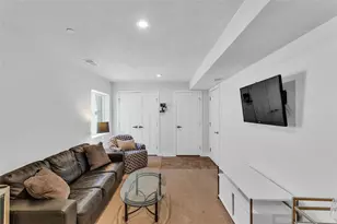 106 Moyer Hill Dr, Cranberry Township, PA 16066 - Photo 5