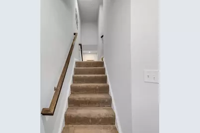 106 Moyer Hill Dr, Cranberry Township, PA 16066 - Photo 7