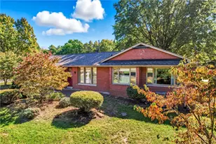 400 Hazen Rd, Sharpsville, PA 16150 - Photo 1