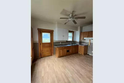 312 Washington Ave, Connellsville, PA 15425 - Photo 13