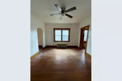 312 Washington Ave, Connellsville, PA 15425 - Photo 11