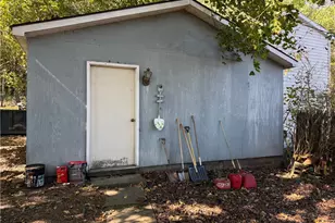 226 Ridge Ave, Applewold Boro, PA 16201 - Photo 17