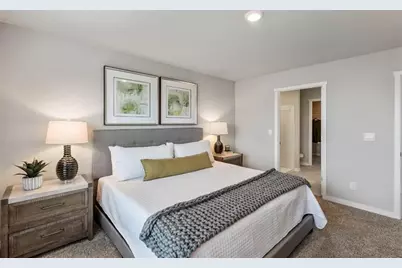 333 Gleneagles Drive, Center Township, PA 16001 - Photo 13