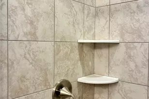 105 Independence Dr, Jefferson Township, PA 16023 - Photo 7