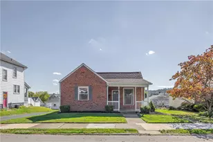 325 Orchard Ave, Ellwood City, PA 16117 - Photo 1