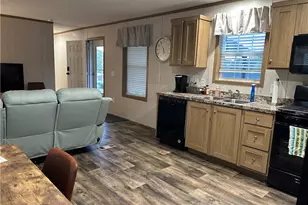 306 Furer Dr, Buffalo Township, PA 16055 - Photo 11