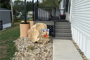 306 Furer Dr, Buffalo Township, PA 16055 - Photo 3