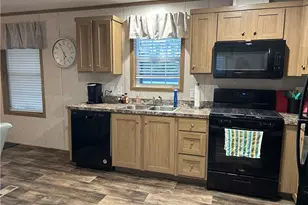 306 Furer Dr, Buffalo Township, PA 16055 - Photo 13