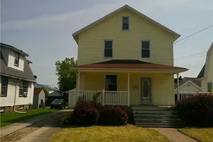 152 E Garrett St, Somerset Township, PA 15501 - Photo 3