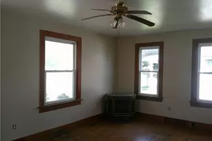 152 E Garrett St, Somerset Township, PA 15501 - Photo 7