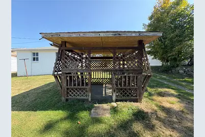 335 Hancock St, Cherryhll Township-Clymer, PA 15728 - Photo 35