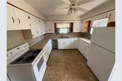 335 Hancock St, Cherryhll Township-Clymer, PA 15728 - Photo 5