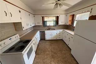 335 Hancock St, Cherryhll Township-Clymer, PA 15728 - Photo 5