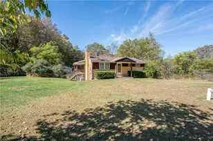 3152 State Route 981, Loyalhanna, PA 15670 - Photo 1