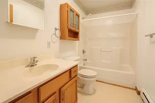 7 Staffordshire Dr, Pine Township, PA 16127 - Photo 9