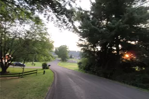 120 Colonial Dr, Franklin Township, PA 15370 - Photo 17