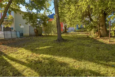 705 Park Ave, Ellwood City, PA 16117 - Photo 3