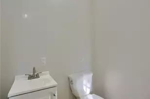 705 Park Ave, Ellwood City, PA 16117 - Photo 21