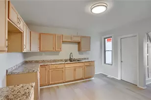 705 Park Ave, Ellwood City, PA 16117 - Photo 27