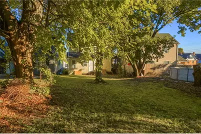 705 Park Ave, Ellwood City, PA 16117 - Photo 7