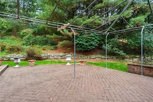 315 Kingsberry Cir, Pittsburgh, PA 15234 - Photo 29