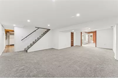 210 Parkedge Rd, Green Tree, PA 15220 - Photo 29