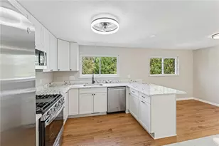 210 Parkedge Rd, Green Tree, PA 15220 - Photo 15