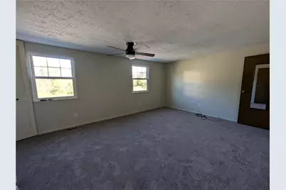 3226 Camberly Dr, Hampton, PA 15044 - Photo 17