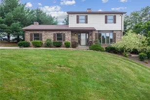 35 Blueberry Ln, Cecil, PA 15321 - Photo 1