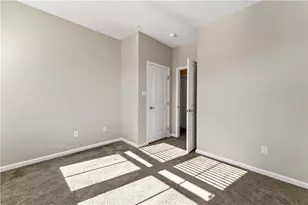 1021 Coldstream Dr, Cecil, PA 15317 - Photo 25