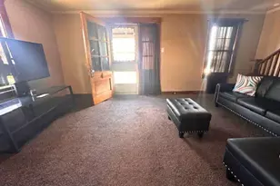 1019 Pennsylvania Ave, Clairton, PA 15025 - Photo 9