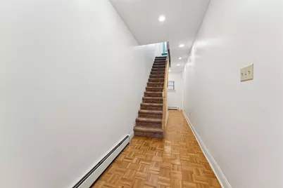 28 Gregory St, Pittsburgh, PA 15203 - Photo 5