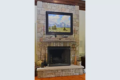 407 Rhodora Lane, Pittsburgh, PA 15238 - Photo 9