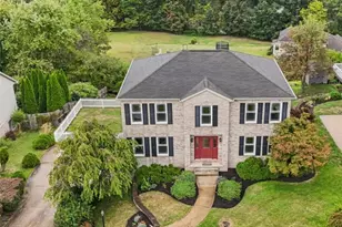 674 Meadowbrook Rd, Level Green, PA 15085 - Photo 1