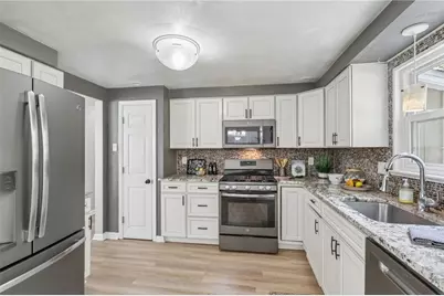 151 McIntyre Rd, Ross Twp, PA 15237 - Photo 9