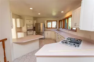 365 Saratoga Dr, South Union Township, PA 15401 - Photo 23